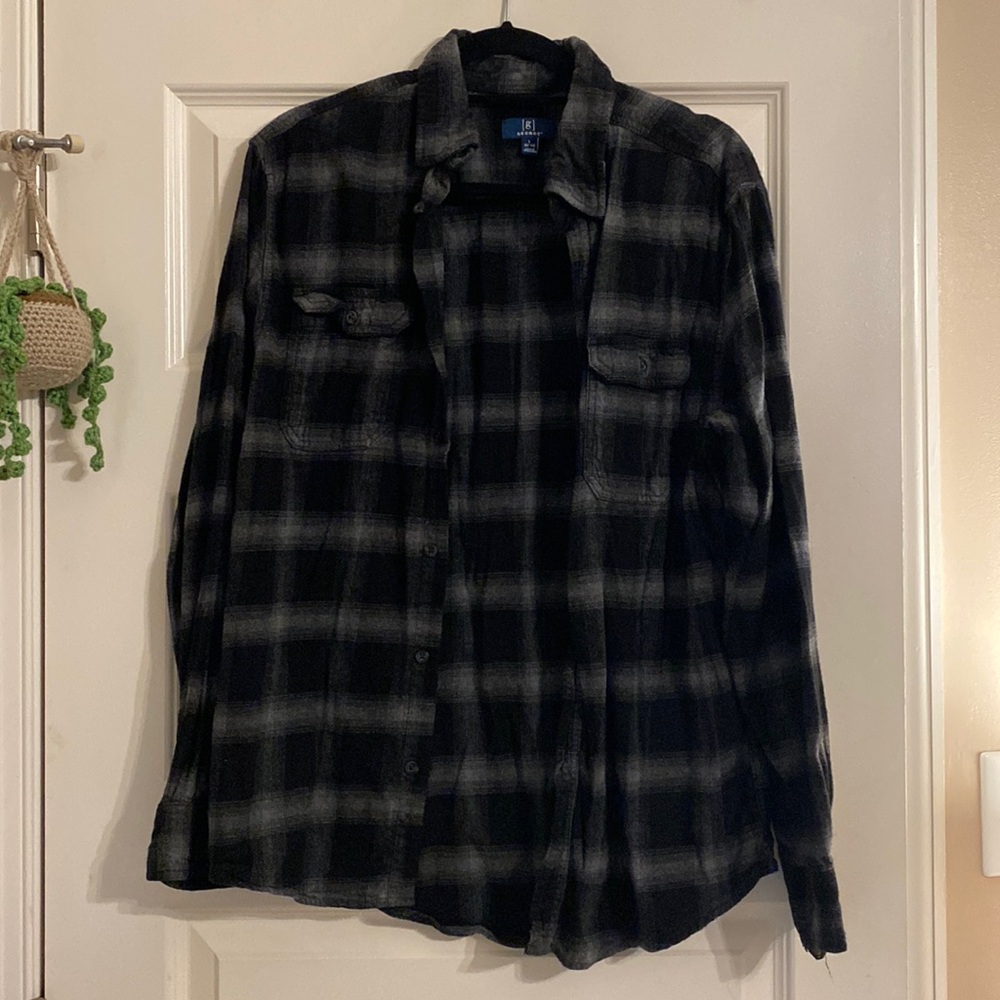 Women’s Oversized Button Up Size Large - Picture 1 of 3